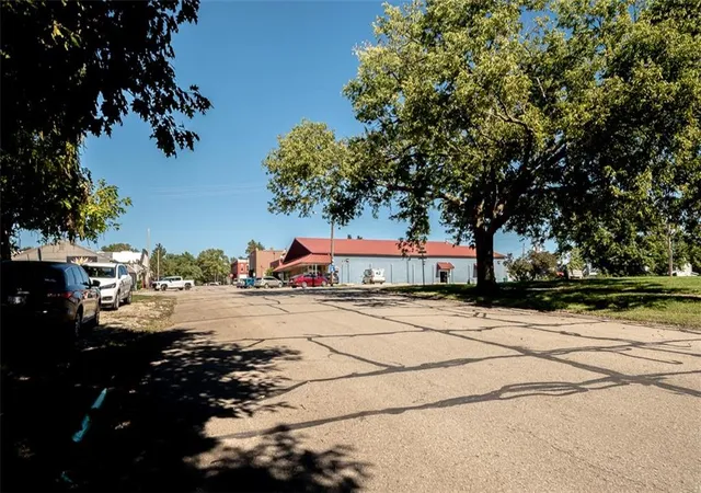 Photo 32 of Single family home for sale at 502 Sycamore St, Valley Falls, KS 66088 | MLS# 2645481 | Listing updated on 2026-10-05