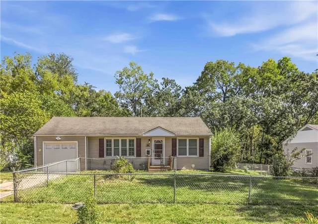 Photo 1 of Single family home for sale at 9643 Mcgee St, Kansas City, MO 64114 | MLS# 2645488 | Listing updated on 2026-10-09