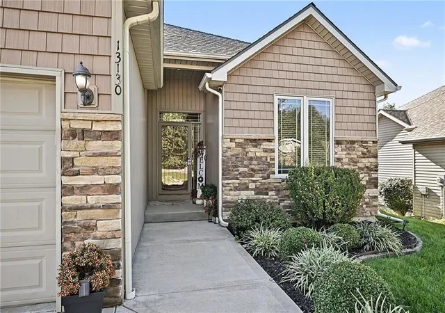 Photo 4 of Single family home for sale at 13130 NW Hawthorne Dr, Platte City, MO 64079 | MLS# 2645495 | Listing updated on 2026-10-08