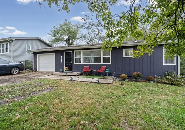 Photo 3 of Single family home for sale at 7507 E 85th Street, Kansas City, MO 64138 | MLS# 2645498 | Listing updated on 2026-10-17