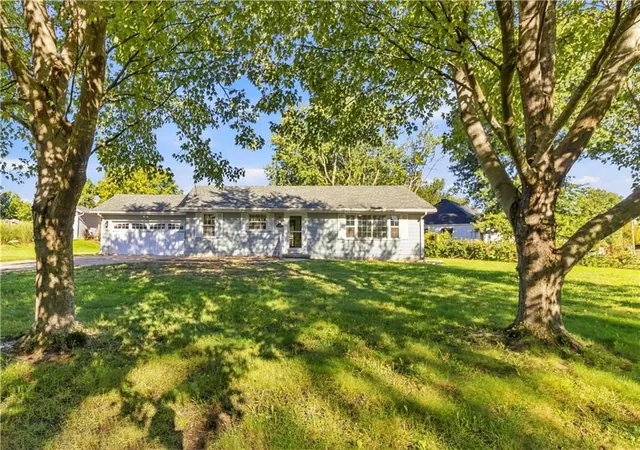 Photo 1 of Single family home for sale at 300 W Missouri Ave, Plattsburg, MO 64477 | MLS# 2645499 | Listing updated on 2026-10-07