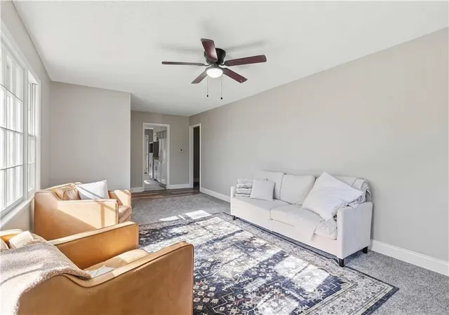 Photo 4 of Single family home for sale at 300 W Missouri Ave, Plattsburg, MO 64477 | MLS# 2645499 | Listing updated on 2026-10-07