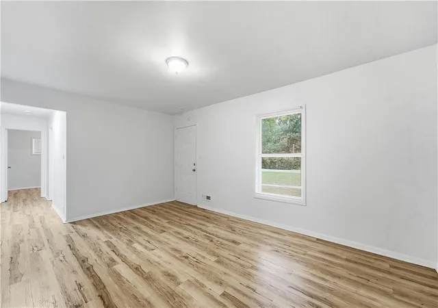 Photo 3 of Single family home for sale at 10923 Bennington Ave, Kansas City, MO 64134 | MLS# 2645500 | Listing updated on 2026-10-07