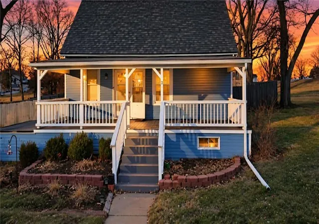 Photo 1 of Single family home for sale at 36 Logan St, Leavenworth, KS 66048 | MLS# 2645501 | Listing updated on 2026-10-05