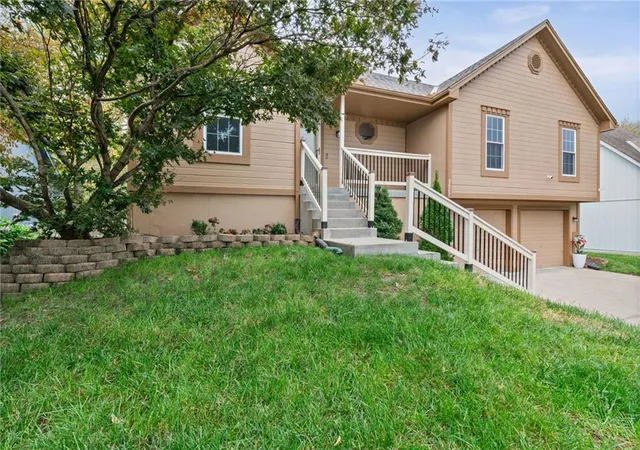 Photo 1 of Single family home for sale at 8623 NE 72nd Terrace, Kansas City, MO 64158 | MLS# 2645508 | Listing updated on 2026-10-30