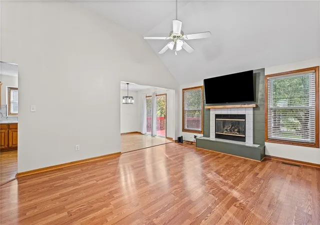 Photo 4 of Single family home for sale at 8623 NE 72nd Terrace, Kansas City, MO 64158 | MLS# 2645508 | Listing updated on 2026-10-30