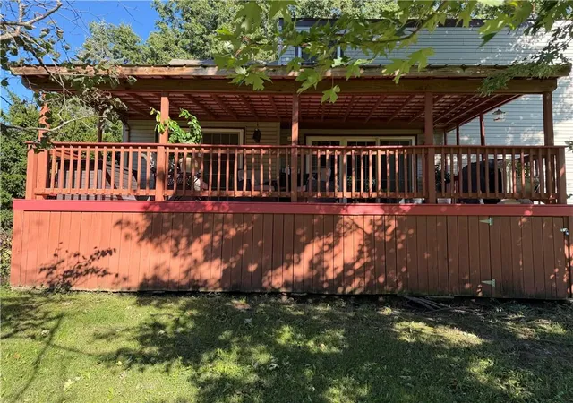 Photo 3 of Single family home for sale at 208 Markham Ct, Brookfield, MO 64628 | MLS# 2645510 | Listing updated on 2026-10-08