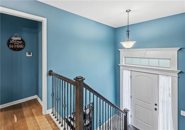 Photo 3 of Single family home for sale at 1002 W 10th Avenue, Kearney, MO 64060 | MLS# 2645517 | Listing updated on 2026-10-06
