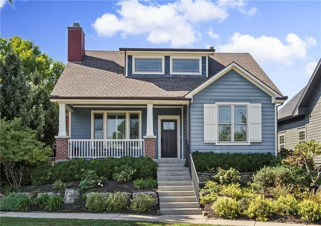 Single family home for sale at 7924 N Ditzler Ave, Kansas City, MO 64158 | MLS# 2645520