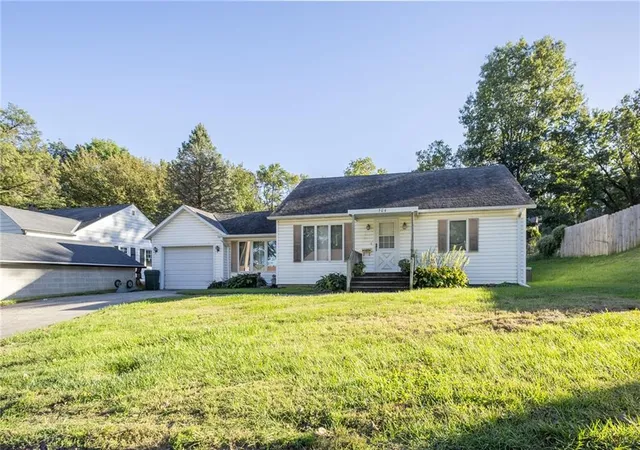 Photo 2 of Sale Pending at 504 William St, Rock Port, MO 64482 | MLS# 2645527 | Listing updated on 2026-10-11