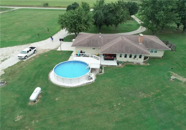 Photo 3 of Single family home for sale at 901 Highway 54, Uniontown, KS 66779 | MLS# 2645532 | Listing updated on 2026-10-06
