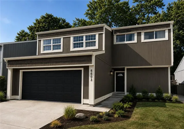 Single family home for sale at 6603 Earnshaw St, Shawnee, KS 66216 | MLS# 2645545