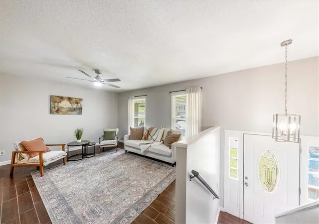 Photo 2 of Single family home for sale at 6739 Nw Hilldale Dr, Kansas City, MO 64151 | MLS# 2645547 | Listing updated on 2026-10-06