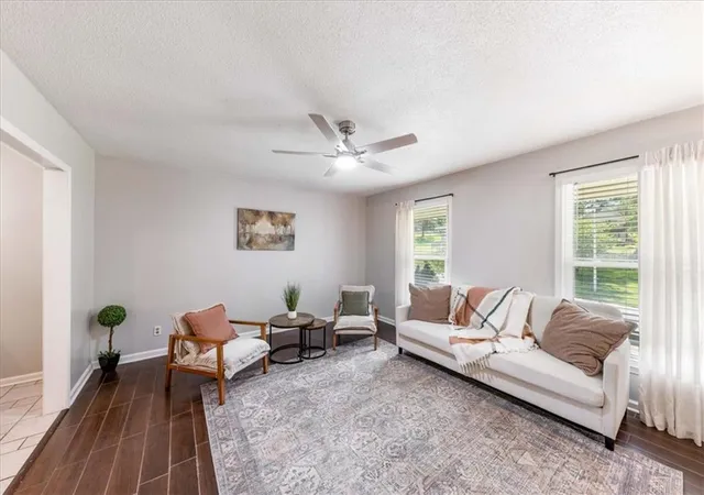 Photo 3 of Single family home for sale at 6739 Nw Hilldale Dr, Kansas City, MO 64151 | MLS# 2645547 | Listing updated on 2026-10-06