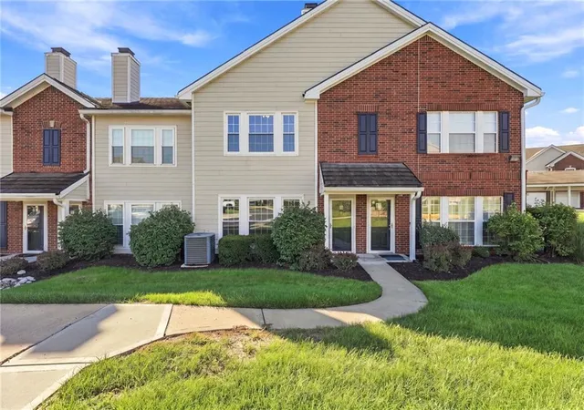 Photo 1 of Townhouse for sale at 11603 Tomahawk Crk Pkwy #G, Leawood, KS 66211 | MLS# 2645563 | Listing updated on 2026-10-06