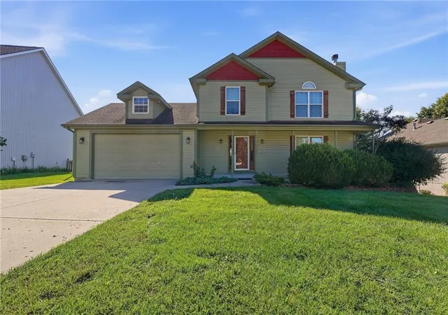 Single family home for sale at 9101 NE 109th Terrace, Kansas City, MO 64157 | MLS# 2645590