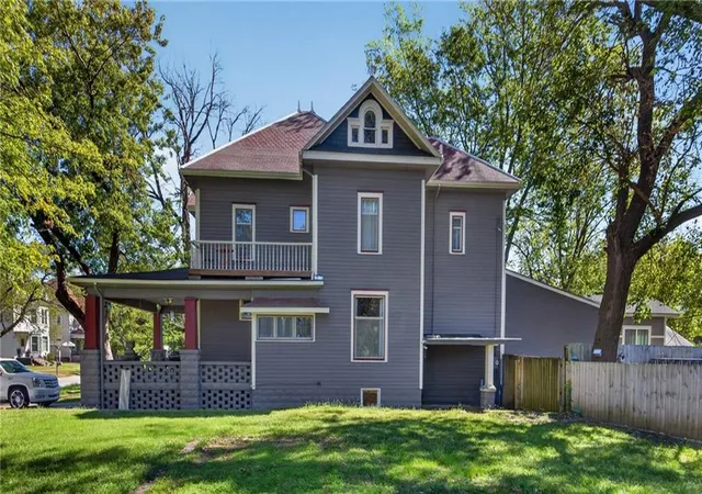 Photo 2 of Single family home for sale at 1818 Clark Ave, Parsons, KS 67357 | MLS# 2645600 | Listing updated on 2026-10-08