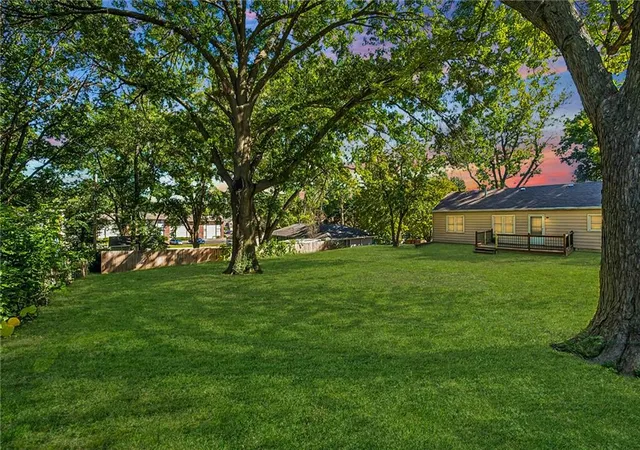 Photo 3 of Single family home for sale at 1024 Orchard Ave, Liberty, MO 64068 | MLS# 2645603 | Listing updated on 2026-10-09