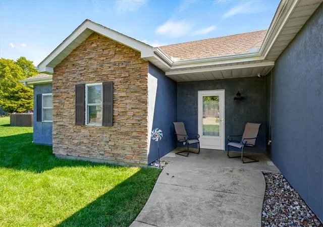 Photo 3 of Single family home for sale at 3025 N 157th Street, Basehor, KS 66007 | MLS# 2645610 | Listing updated on 2026-10-20