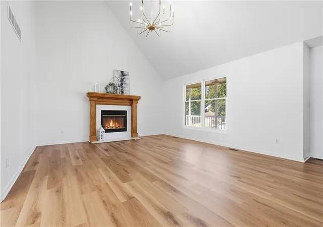 Photo 4 of Single family home for sale at 205 N Highland Dr, Raymore, MO 64083 | MLS# 2645614 | Listing updated on 2026-10-07