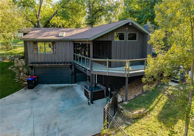 Photo 3 of Single family home for sale at 39 Timberline Dr, Warrensburg, MO 64093 | MLS# 2645620 | Listing updated on 2026-10-07