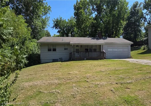 Photo 1 of Single family home for sale at 4801 Nw 61st Street, Kansas City, MO 64151 | MLS# 2645624 | Listing updated on 2026-10-13