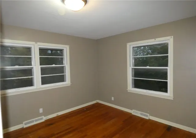 Photo 4 of Single family home for sale at 4801 NW 61st Street, Kansas City, MO 64151 | MLS# 2645624 | Listing updated on 2026-10-13