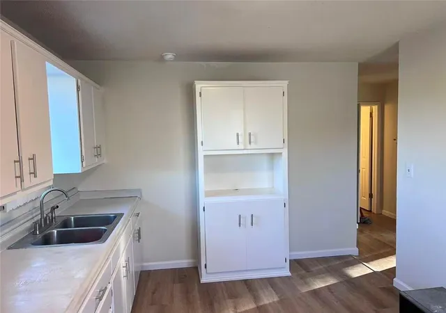 Photo 4 of House for sale at 5013/5015 N Bellaire Ave, Kansas City, MO 64119 | MLS# 2645632 | Listing updated on 2026-10-18