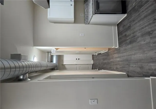 Photo 4 of House for sale at 2333 Lister Ave, Kansas City, MO 64127 | MLS# 2645641 | Listing updated on 2026-10-05