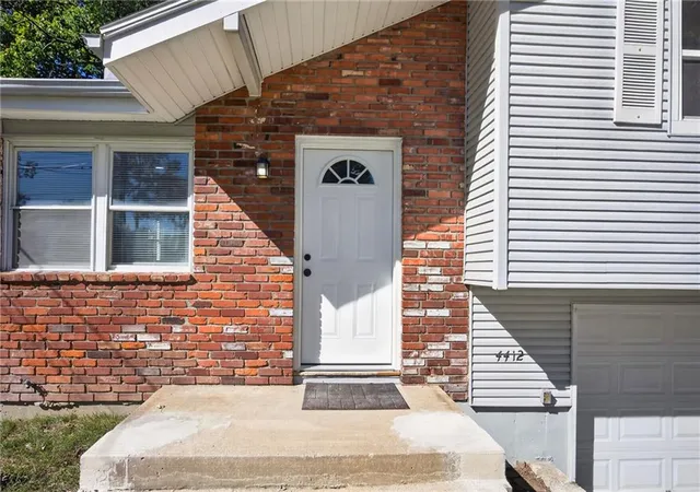 Photo 4 of Single family home for sale at 4412 N Olive St, Kansas City, MO 64116 | MLS# 2645647 | Listing updated on 2026-10-08