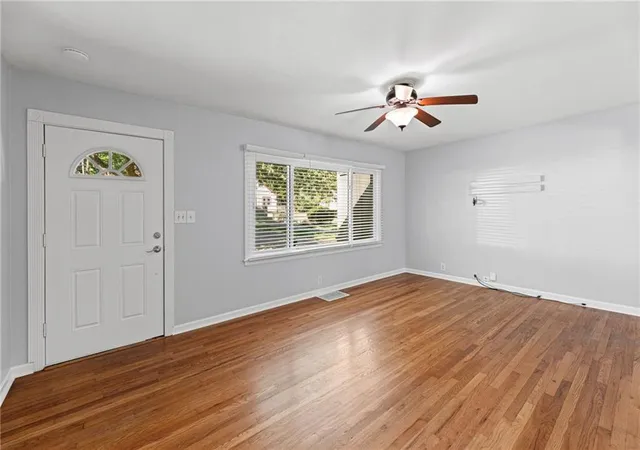 Photo 3 of Single family home for sale at 5701 W 53rd Street, Mission, KS 66202 | MLS# 2645648 | Listing updated on 2026-10-09