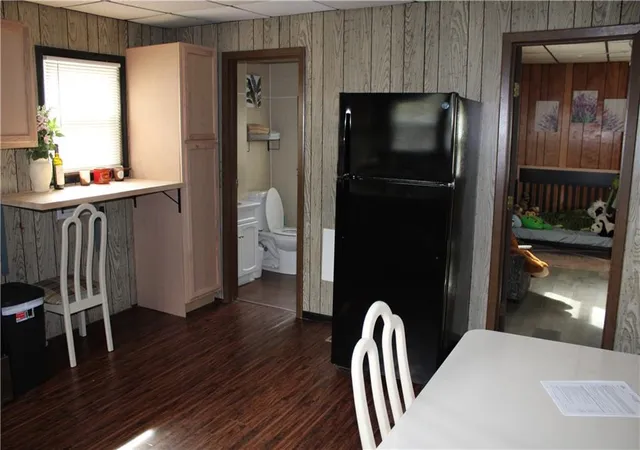 Photo 3 of Single family home for sale at 106 Carlton St, Pittsburg, KS 66762 | MLS# 2645650 | Listing updated on 2026-10-08