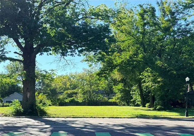 Photo 2 of Land for sale at 8321 Santa Fe Dr, Overland Park, KS 66212 | MLS# 2645651 | Listing updated on 2026-10-06
