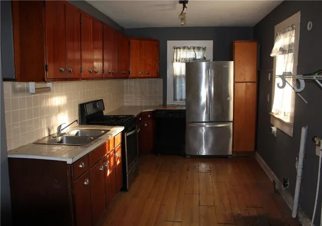 Photo 2 of Single family home for sale at 502 S Long Ave, Arma, KS 66712 | MLS# 2645655 | Listing updated on 2026-10-06