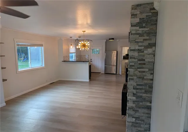 Photo 3 of Single family home for sale at 307 E Black Diamond St, Richmond, MO 64085 | MLS# 2645663 | Listing updated on 2026-10-06