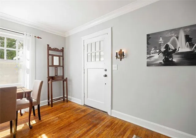 Photo 3 of Single family home for sale at 6027 Brookside Blvd, Kansas City, MO 64113 | MLS# 2645680 | Listing updated on 2026-10-20