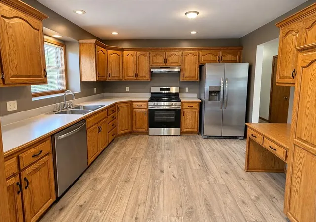 Photo 3 of Single family home for sale at 5302 Stoneridge Dr, Saint Joseph, MO 64507 | MLS# 2645682 | Listing updated on 2026-10-07