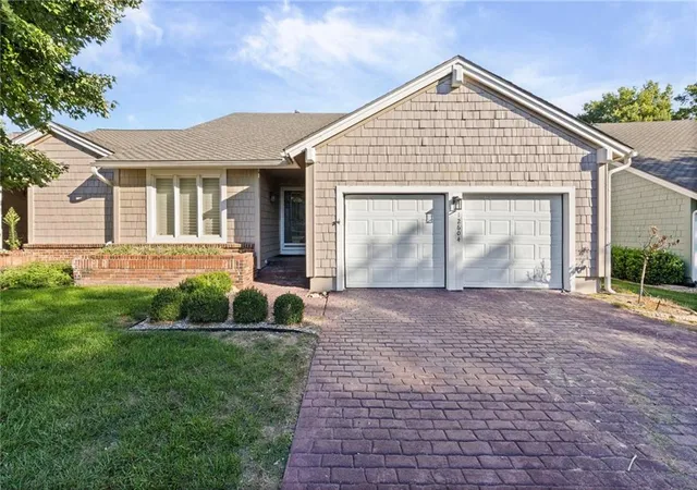 Photo 1 of Single family home for sale at 12604 Baltimore Ct, Kansas City, MO 64145 | MLS# 2645685 | Listing updated on 2026-10-08