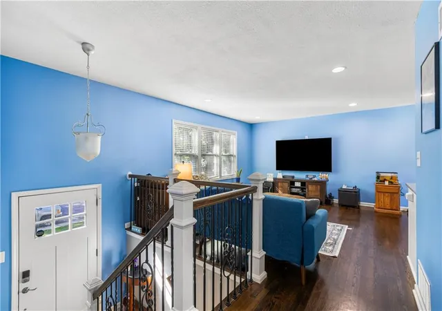 Photo 3 of Single family home for sale at 10310 W 89th Street, Overland Park, KS 66214 | MLS# 2645701 | Listing updated on 2026-10-07