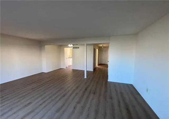 Photo 4 of Townhouse for sale at Calico Dr, Kansas City, MO 64137 | MLS# 2645713 | Listing updated on 2026-10-07