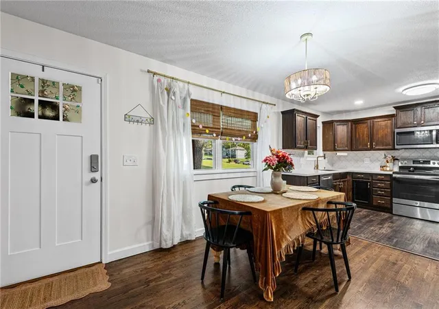 Photo 3 of Single family home for sale at 7711 NE 53rd Terrace, Kansas City, MO 64119 | MLS# 2645735 | Listing updated on 2026-10-18