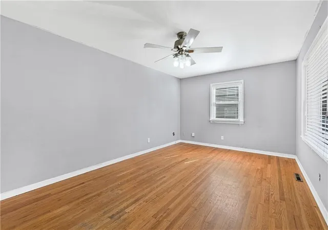 Photo 2 of Single family home for sale at 3607 S Osage St, Independence, MO 64055 | MLS# 2645739 | Listing updated on 2026-10-27