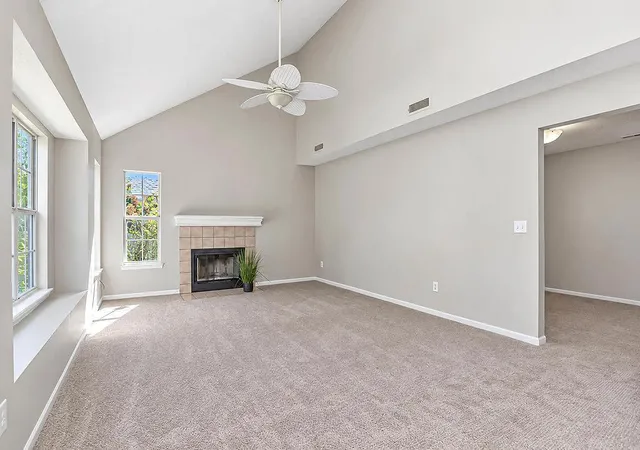 Photo 3 of Single family home for sale at 2809 Bluestem Dr, Lawrence, KS 66047 | MLS# 2645740 | Listing updated on 2026-10-08