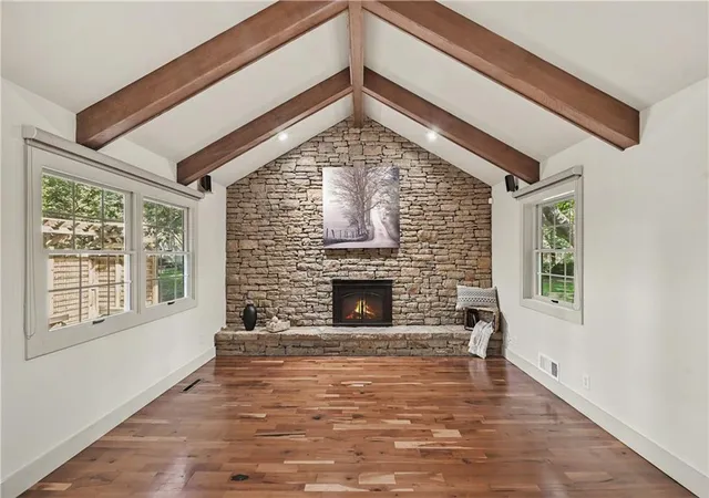 Photo 3 of Single family home for sale at 10519 Pawnee Ln, Leawood, KS 66206 | MLS# 2645743 | Listing updated on 2026-10-23