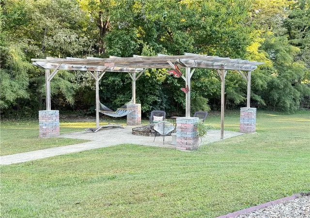 Photo 3 of Single family home for sale at 7501 Se State Route Ff, Saint Joseph, MO 64507 | MLS# 2645744 | Listing updated on 2026-10-07