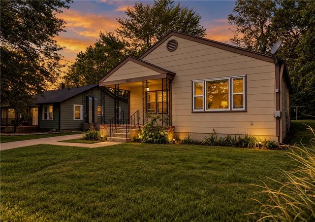 Single family home for sale at 412 14th Street, Osawatomie, KS 66064 | MLS# 2645753