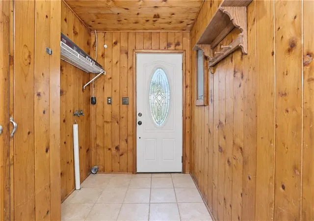 Photo 3 of Single family home for sale at 412 14th Street, Osawatomie, KS 66064 | MLS# 2645753 | Listing updated on 2026-10-09