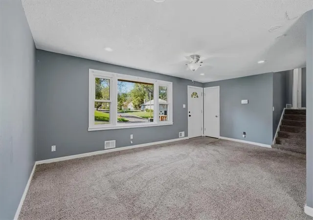 Photo 4 of Single family home for sale at 7101 Myrtle Ave, Kansas City, MO 64132 | MLS# 2645773 | Listing updated on 2026-10-09