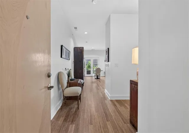 Photo 2 of Condo for sale at 4521 Wornall Rd #106, Kansas City, MO 64111 | MLS# 2645774 | Listing updated on 2026-10-08