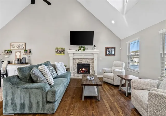 Photo 3 of Single family home for sale at 15805 NW Morgan St, Platte City, MO 64079 | MLS# 2645793 | Listing updated on 2026-10-21